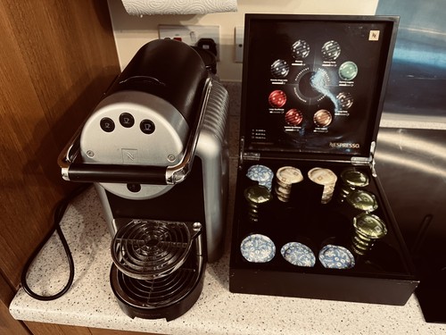 Nespresso pro zenius coffee - pro,