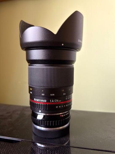 Used samyang 24mm - samyang,