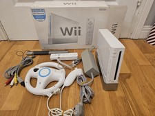 Nintendo Wii Console Bundle
