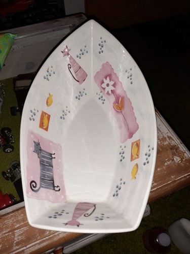 Porcelain boat shaped - , bowl