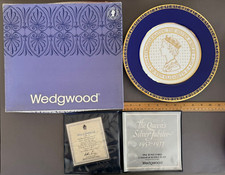 WEDGWOOD QUEEN ELIZABETH II