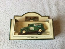 Lledo Days 30016 gone 1939 Chevrolet Sedan Delivery Van Ransomes  Lawnmowers.