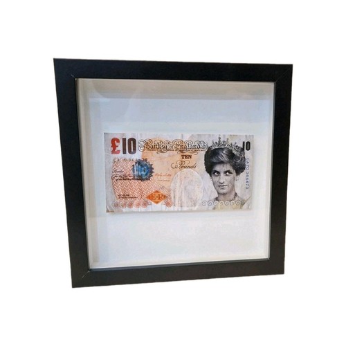 Banksy faced tenner float - di,