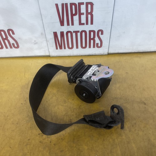 Vauxhall astra seat belt - h,