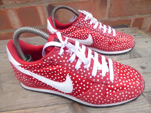 Womens nike genicco - nike,