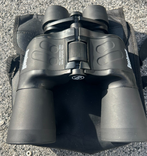 Bushnell 30x50 legacy - 10-30x50, zoom