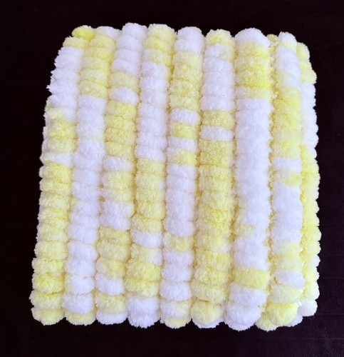 Hand knitted lemon white - hand,