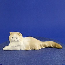 Nao by Lladro Angora