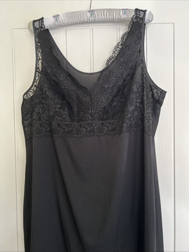 Vintage full slip black - m&s,