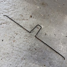 RENAULT 5 GT TURBO USED RADIATOR UPPER LOCATING MOUNTING WIRE SUPPORT BRACKET