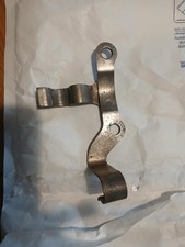 SUZUKI GSX250E/400 PLUS OTHERS FRONT BRAKE HOSE CLAMP