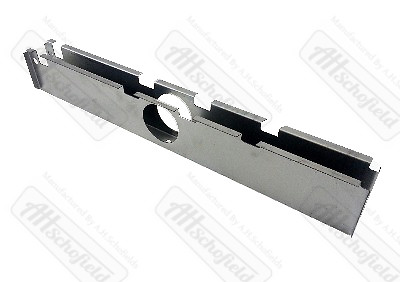 Front centre chassis section - centre,