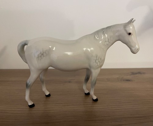 Beswick grey swish tail horse - swish,
