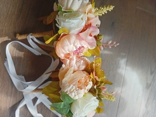 Bridesmaid boquets - bridesmaid,