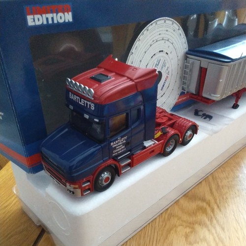 Corgi modern truck cc12813 - corgi,