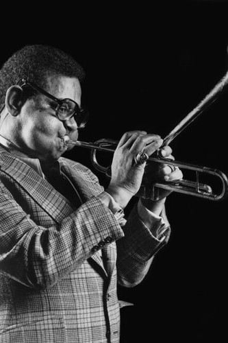 Jazz trumpet dizzy - jazz,