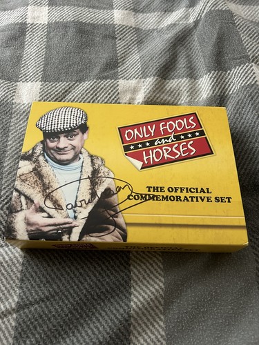 Only fools and horses official - fools,