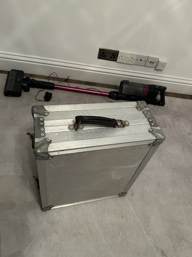 Universal flight carry case - universal,