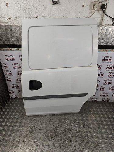 Vauxhall combo sliding door - sliding,