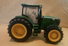 ERTL 42837 1:16 JOHN DEERE 6210R TOY TRACTOR WITH SOUND AND LIGHTS GREEN