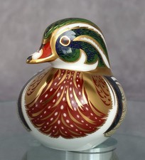 Royal Crown Derby 'Carolina