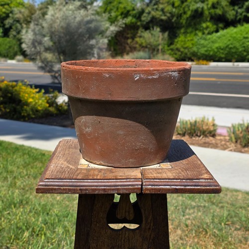 Vintage terracotta pot planter - terracotta,