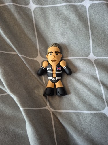 Micro brawler zach sabre - zach, jr
