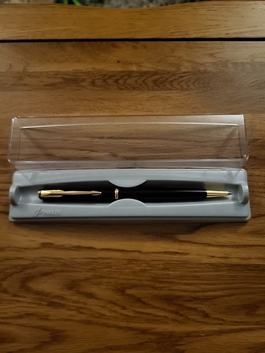 Vintage parker insignia - vintage,