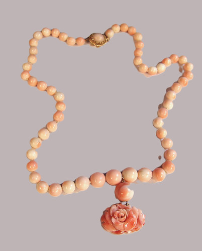14k gold angel - skin, carved