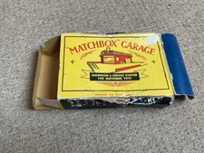 Vintage Matchbox Lesney Series Original Empty Box Matchbox Service Station