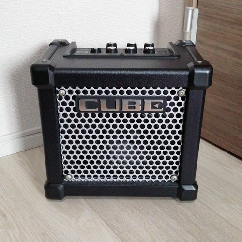 Roland micro cube guitar - cube, gx