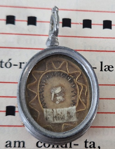 E047 antique italian - e047),