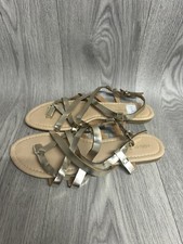 Women’s Head Over Heels