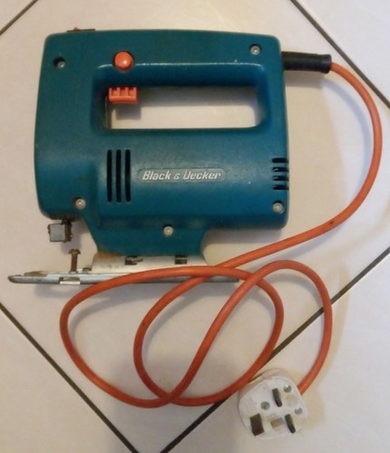 Black decker jigsaw - &,
