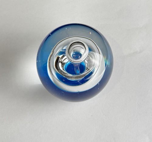 Vintage art glass paperweight - vintage,