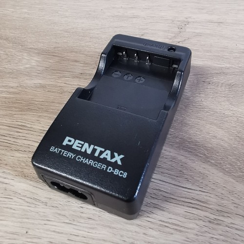 Pentax bc8 battery charger - d-bc8,