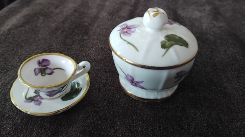 Hammersley violets charming - violets,