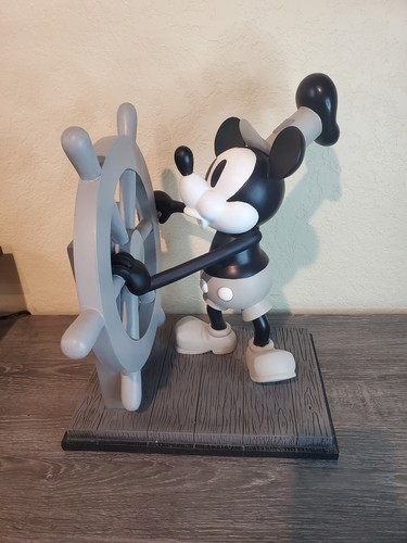 Disney mickey mouse steamboat - disney,