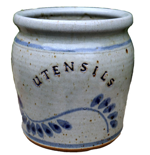 Vintage roger young - roger, pottery