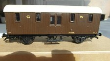 00/HO GWR 'Python' Covered Carriage Truck - Ready To Go - Looks Complete