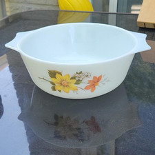 Vintage Retro JAJ Pyrex
