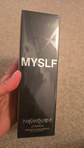 Yves saint laurent myslf - yves, le