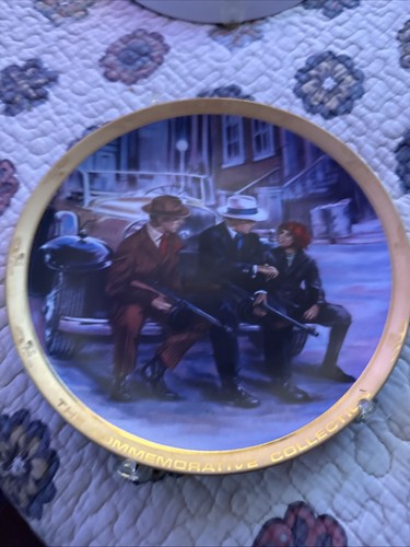 Star trek collector plate - star,