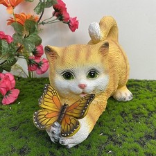 Resin Cat Statue with Solar