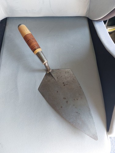 Wood handle bricklaying - wood,