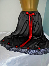 Stunning  silky black satin half  slip cd/tv  30 -50  BNWOT  red kittys bud