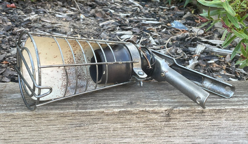 Vintage industrial briticent - industrial,