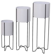 White Metal Plant Pot Stand