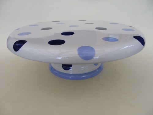 Typhoon ceramic pedestal cake - typhoon,