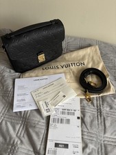 LOUIS VUITTON Pochette Metis